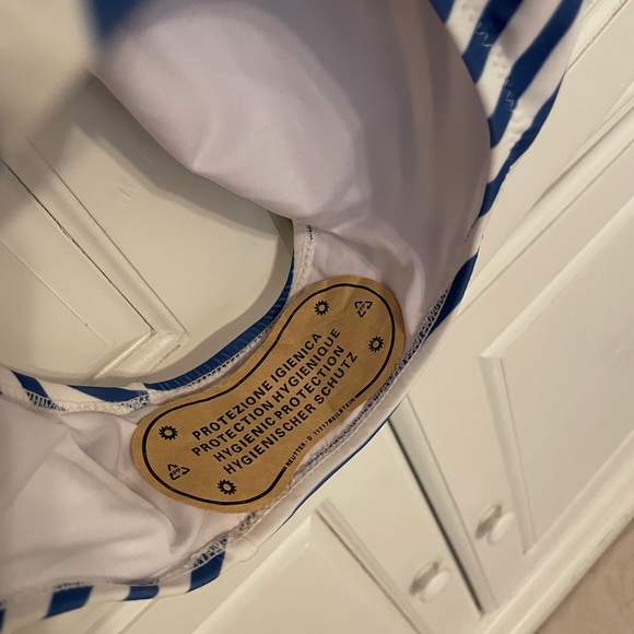 Cupshe Blue & White Striped Swimsuit - Picture 5 of 8